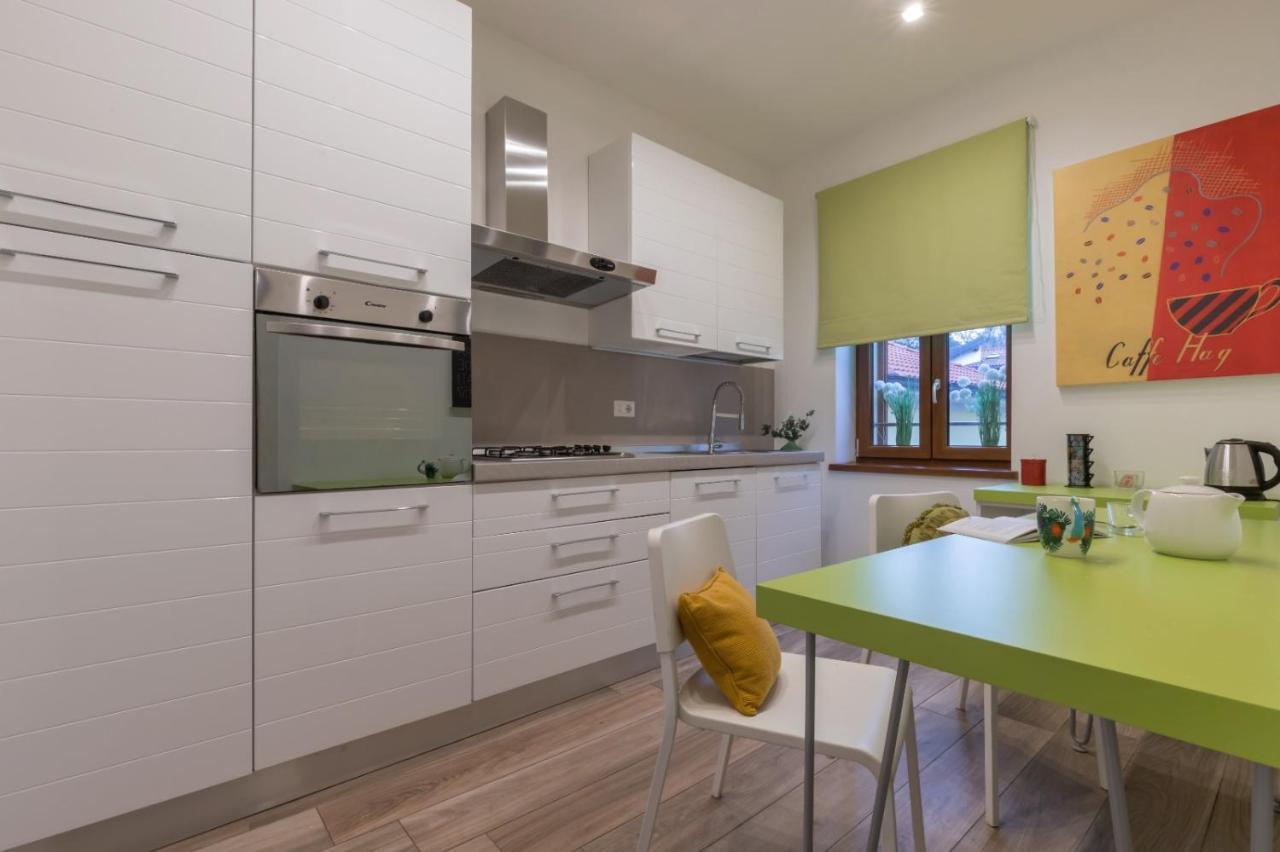 La Casa Di Nina - Meda Apartment Bagian luar foto