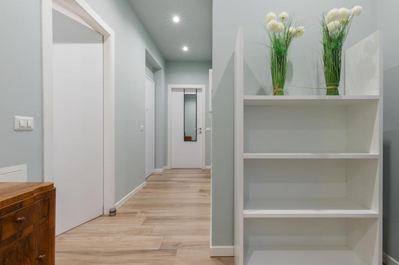La Casa Di Nina - Meda Apartment Bagian luar foto