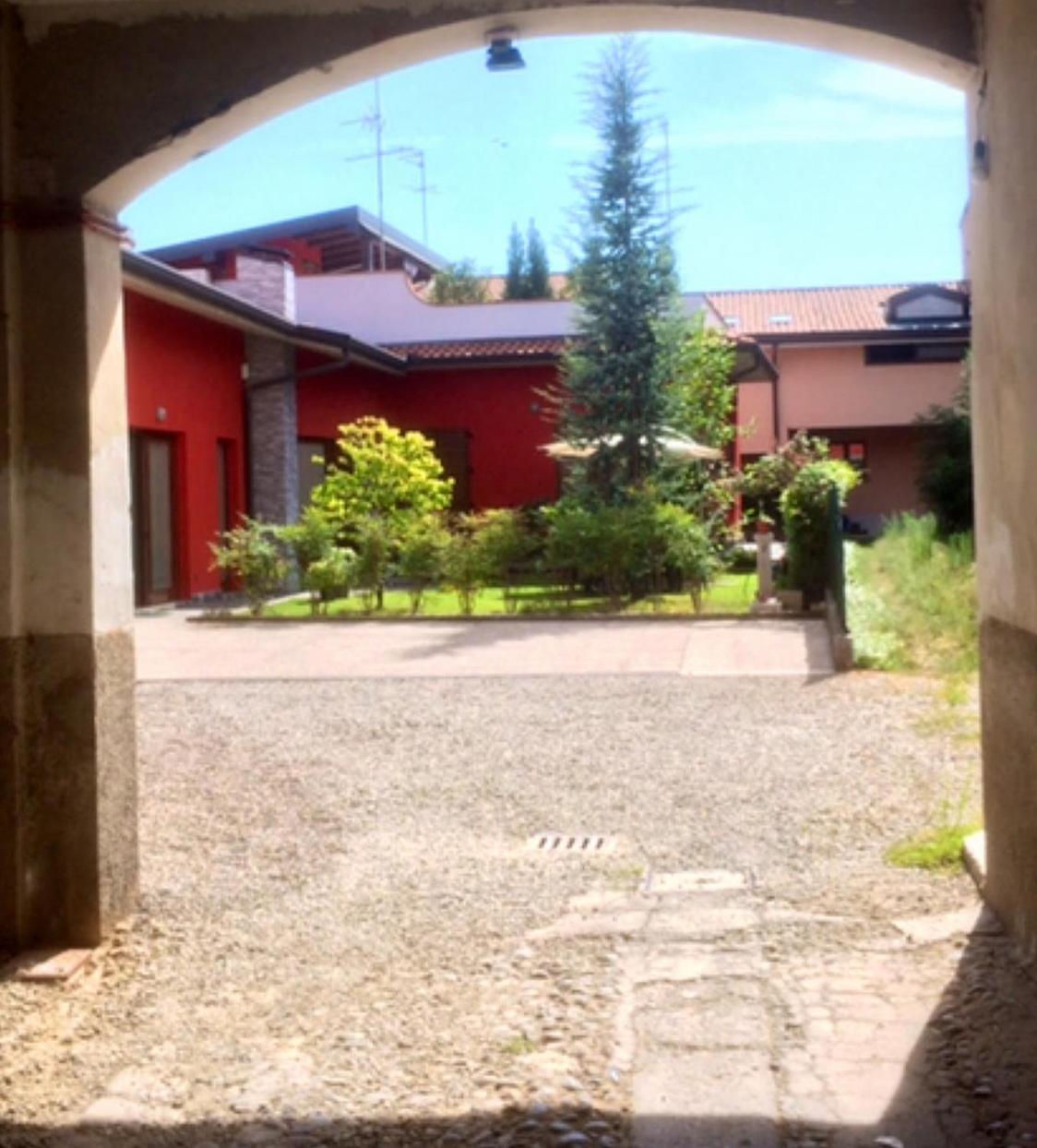 La Casa Di Nina - Meda Apartment Bagian luar foto